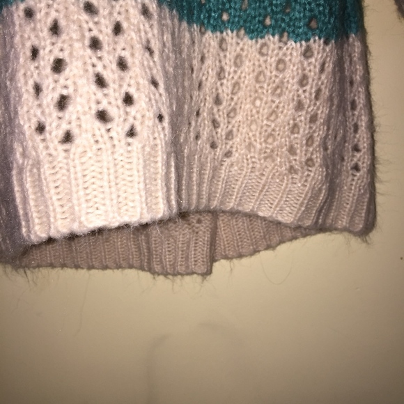 J.J.BASICS reen tan crochet knit roll cuff sweater - Picture 5 of 8